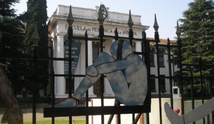 Escuela de Mecánica de la Armada Escuela de Mecánica de la Armada